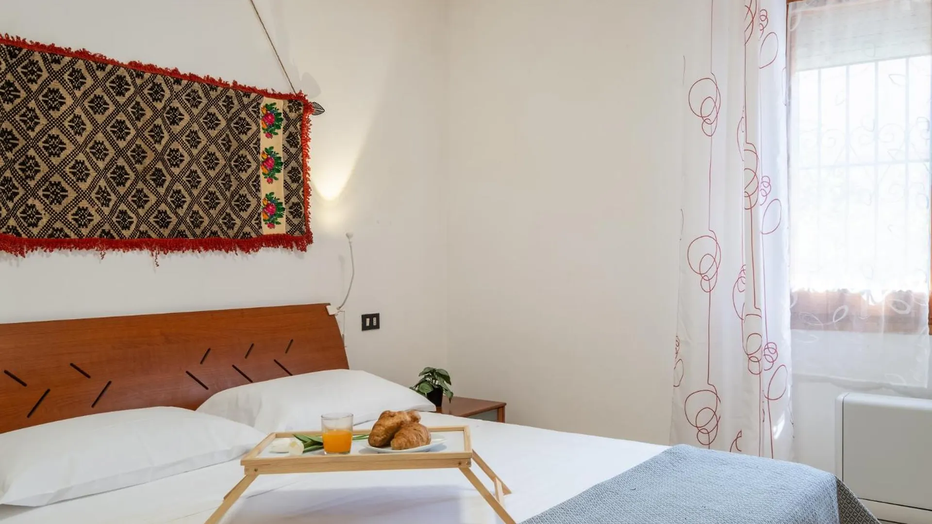 5 Minuti Dal Mare E Parco Naturale- Casa Moderna Con Veranda Quartu Sant'Elena 0*,