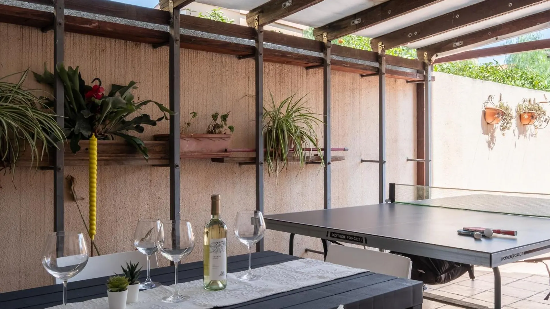 5 Minuti Dal Mare E Parco Naturale- Casa Moderna Con Veranda Quartu Sant'Elena 0*,  Italy