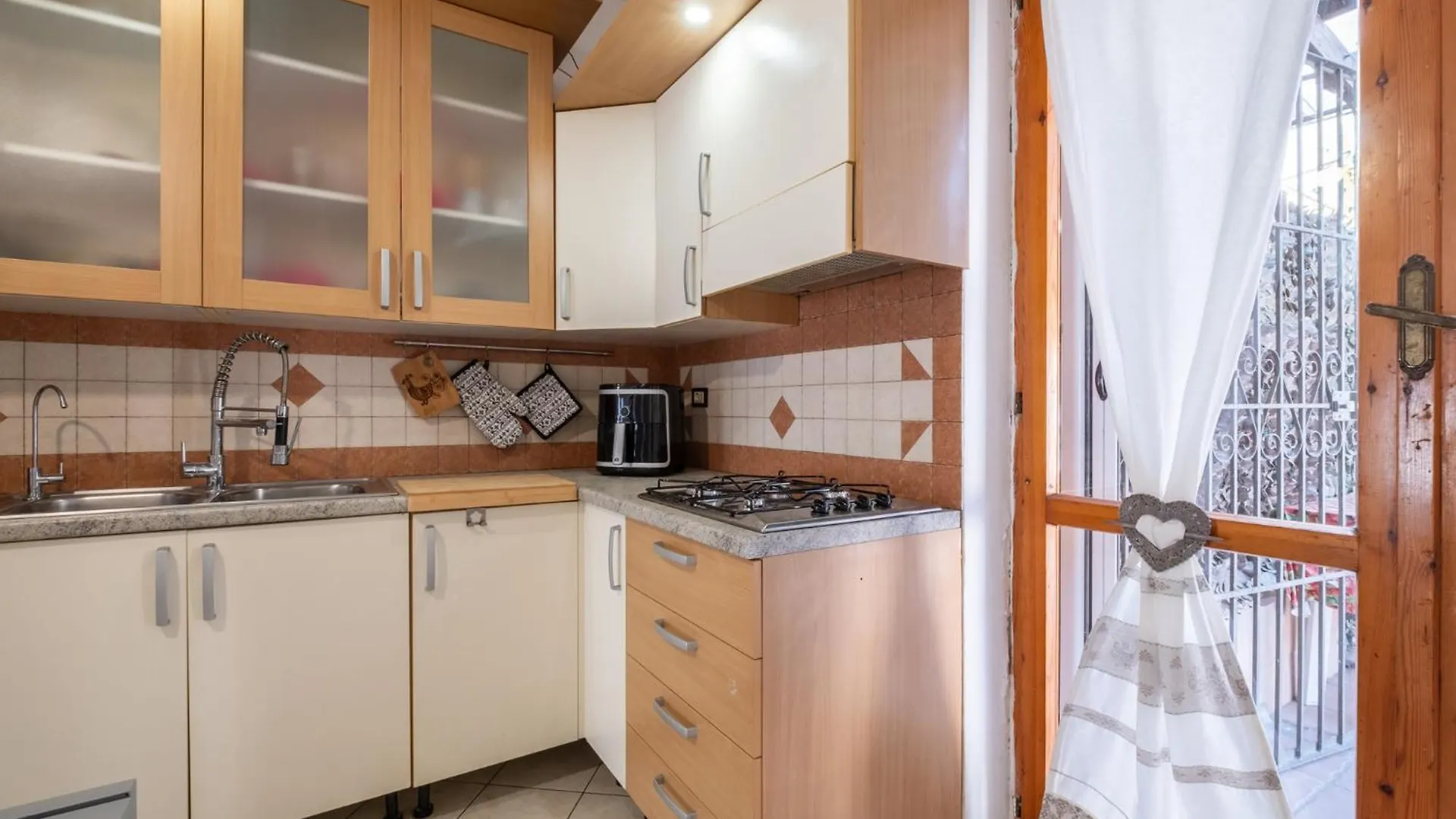 5 Minuti Dal Mare E Parco Naturale- Casa Moderna Con Veranda Quartu Sant'Elena Apartment