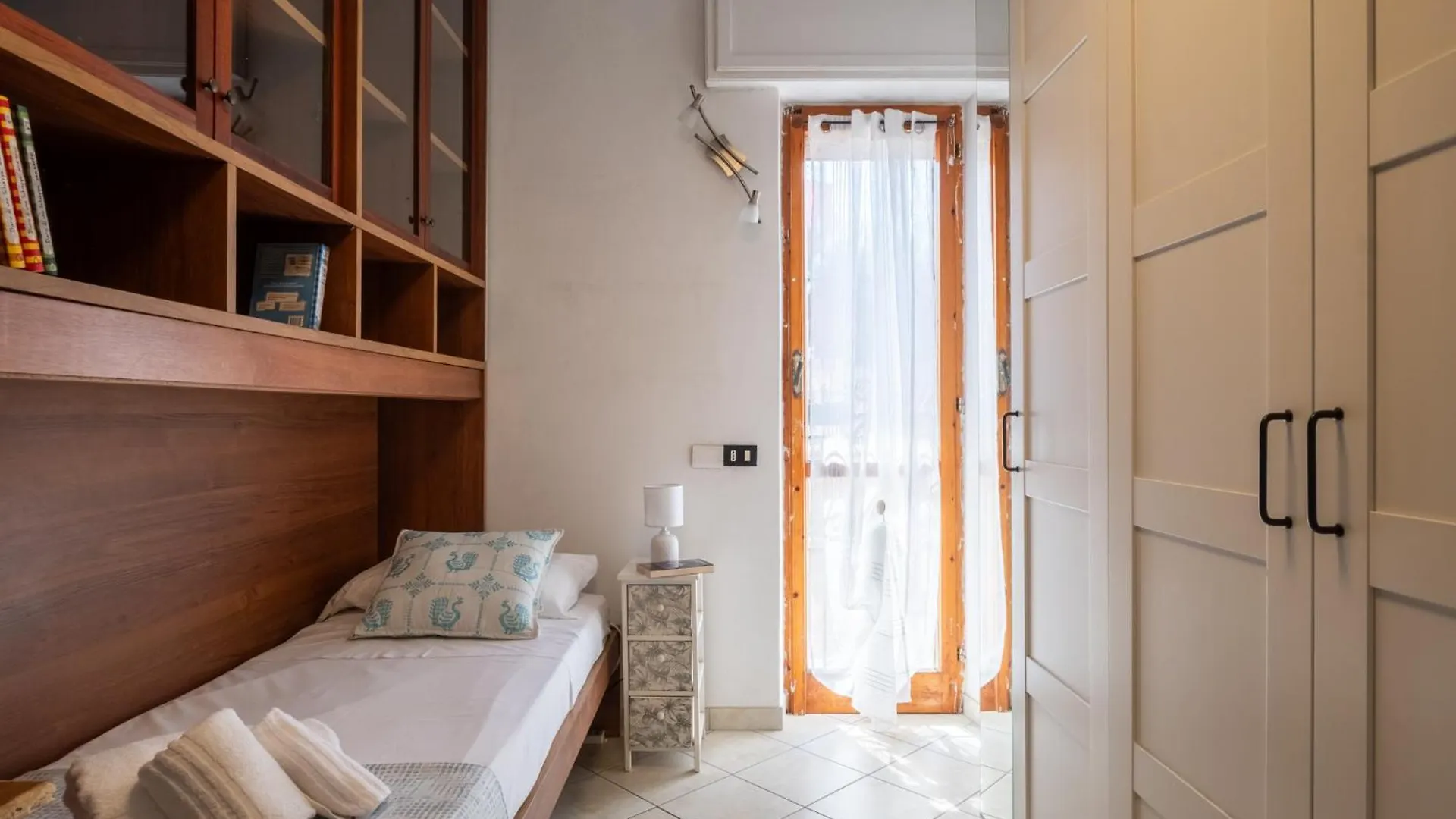 Apartment 5 Minuti Dal Mare E Parco Naturale- Casa Moderna Con Veranda Quartu Sant'Elena Italy