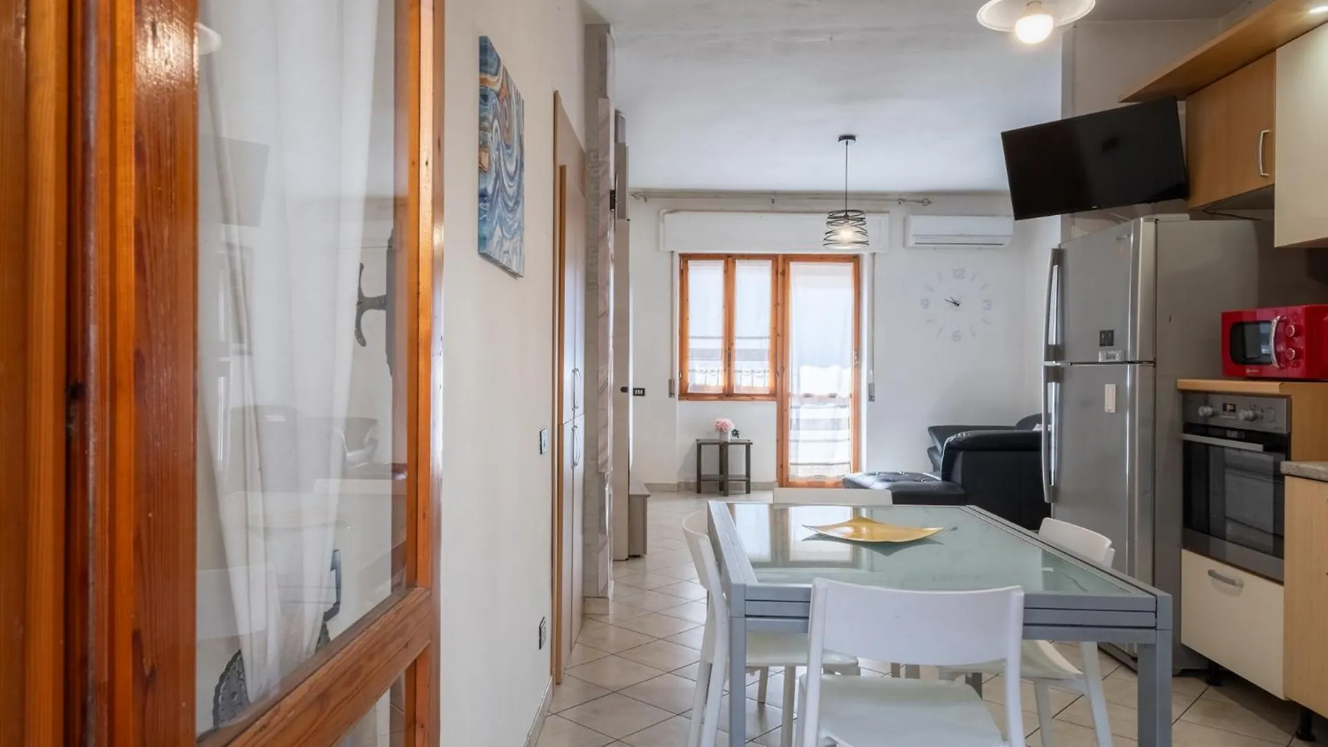 5 Minuti Dal Mare E Parco Naturale- Casa Moderna Con Veranda Quartu Sant'Elena Italy